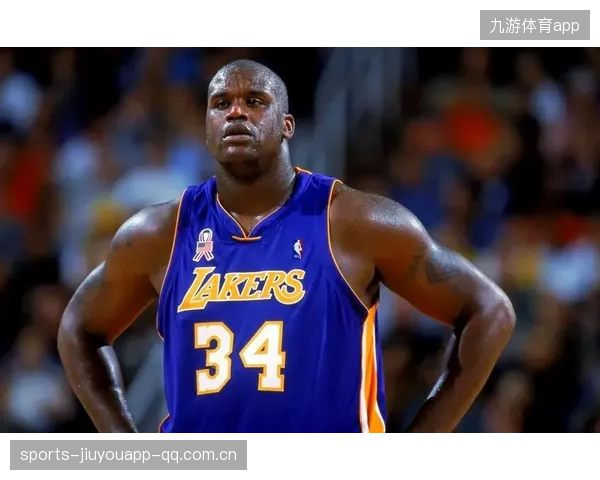 湖人弃将二十一分：从“黑马”到“黑洞”的转变——NBA球员职业生涯的“180度转弯”